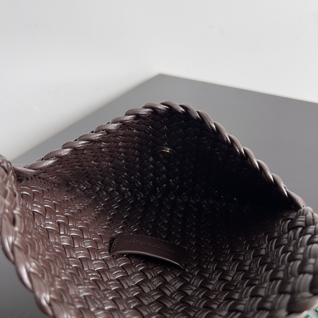 Bottega Veneta Clutch Bags